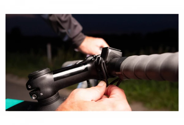 Support Guidon BBB Strapfix Pour Eclairage 6 Support Guidon BBB Strapfix Pour Eclairage – Image 4