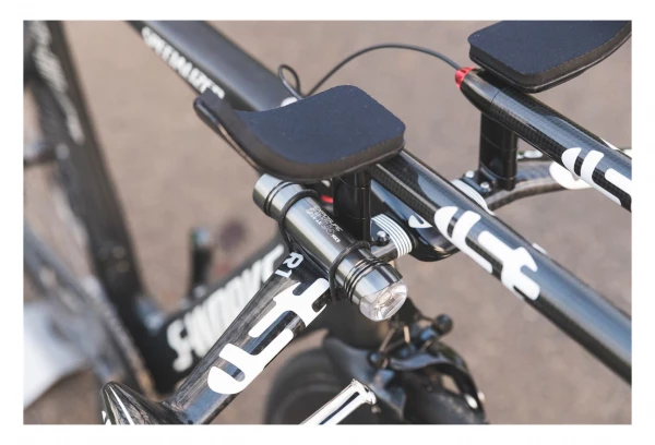 Support Éclairage Exposure Lights Silicone Pour Cintre Aero 6 Support Éclairage Exposure Lights Silicone Pour Cintre Aero – Image 4