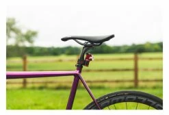 Éclairage Avant Exposure Lights Blaze Mk2 9 Éclairage Avant Exposure Lights Blaze Mk2 -Pas Cher Éclairage Vélo Magasin unnamed file 1439