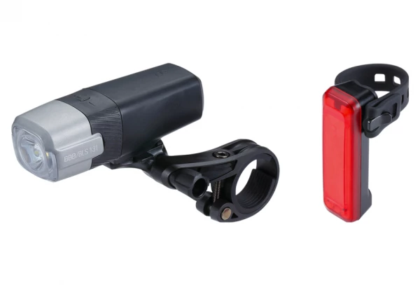 Éclairage BBB Strike 500 + Éclairage Arrière Signal 3 Éclairage BBB Strike 500 + Éclairage Arrière Signal