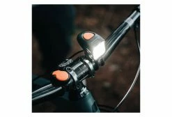 Éclairage Avant Et Arrière Magicshine MJ906 Noir / Orange -Pas Cher Éclairage Vélo Magasin unnamed file 256