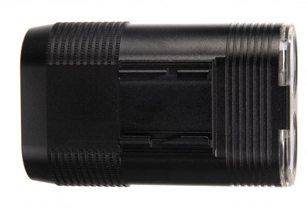 Éclairage Avant Neatt 450 Lumens V2 Noir 6 Éclairage Avant Neatt 450 Lumens V2 Noir – Image 4