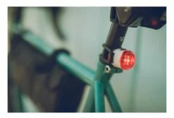 Eclairage Arrière Lezyne Femto USB Drive Noir -Pas Cher Éclairage Vélo Magasin unnamed file 604