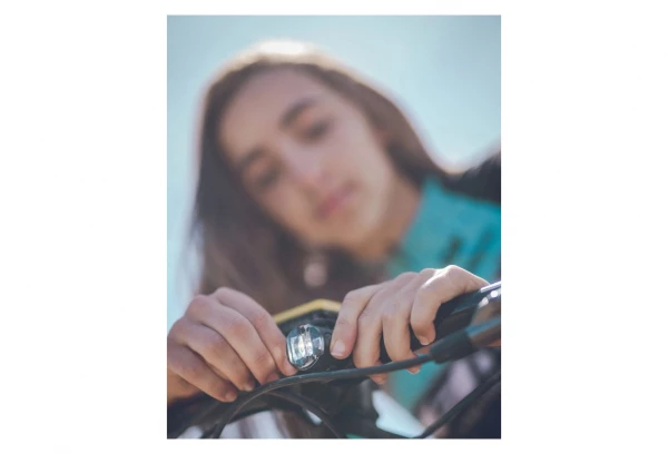 Eclairage Avant Lezyne Femto USB Rouge 5 Eclairage Avant Lezyne Femto USB Rouge – Image 3