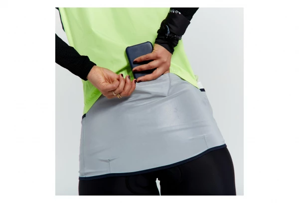 Gilet Coupe Vent Femme Triban Norme EN1150 Jaune Fluo 5 Gilet Coupe Vent Femme Triban Norme EN1150 Jaune Fluo – Image 3