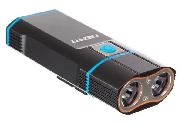 Éclairage Avant Neatt 800 Lumens Noir Bleu 3 Éclairage Avant Neatt 800 Lumens Noir Bleu